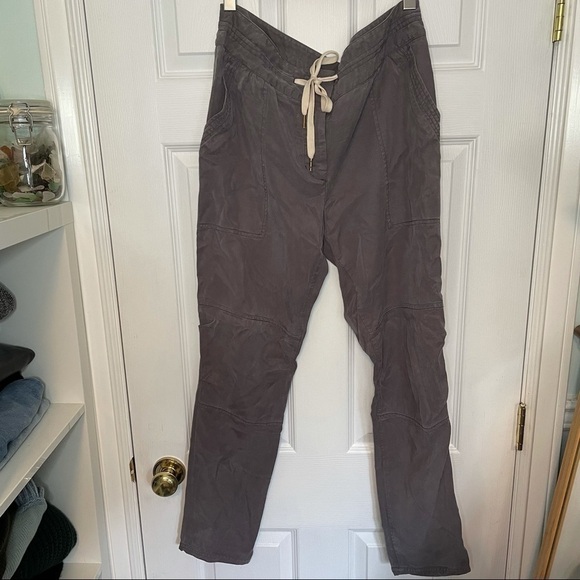 𝅺ARITZIA Wilfred Purple Grey Tie Waist Trousers 8 - Picture 1 of 5